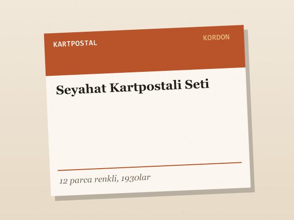 Cumhuriyet dönemi renkli seyahat kartpostalı seti flatlay